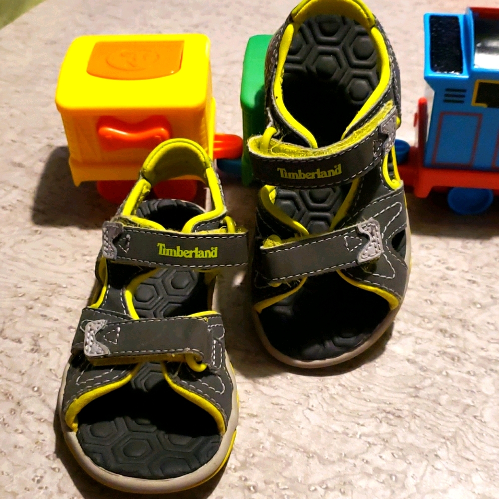 Timberland sandals toddler US8